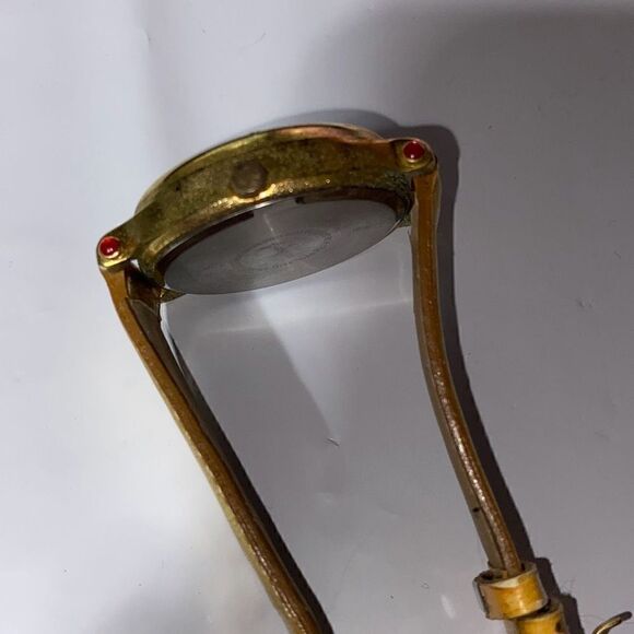 Futura Women's Gold Tone Floating Rhinestone Leather Band Quartz Watch OS - Picture 13 of 13